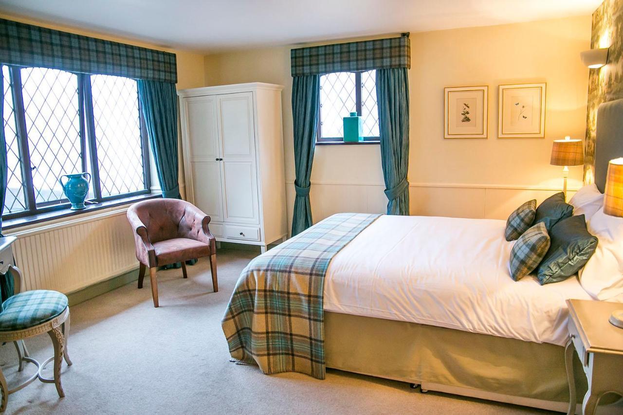 The Red Lion Hawkshaw Hotel Bury  Kültér fotó